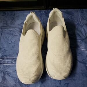 STQ Slip On Tennis Shoes for Women Work Shoes Lightweight Fashion Sneakers sz 9